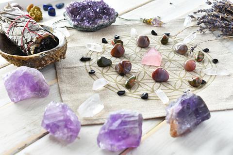 A Beginner's Guide to Using Crystal Jewellery