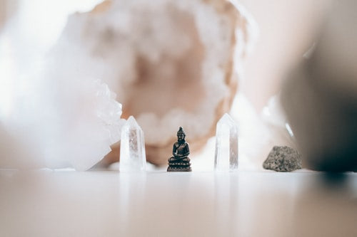 The Connection Between Crystal Jewellery and Wellbeing